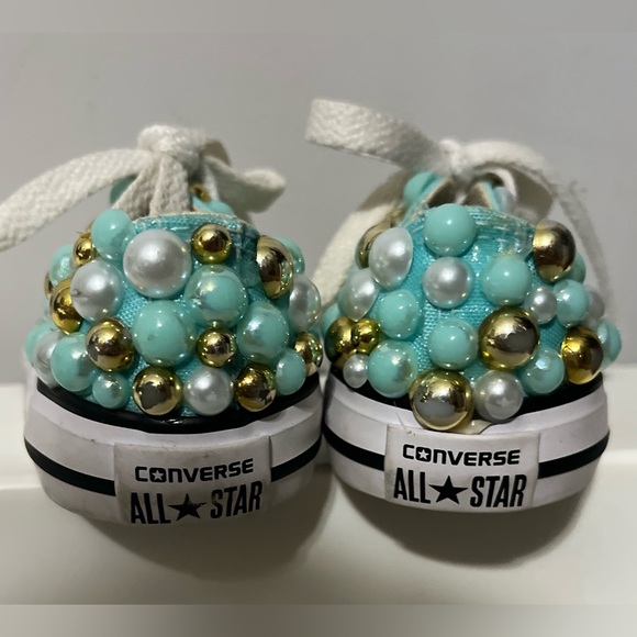 Converse Kids Badazzeled Shoes!!! - Picture 3 of 12
